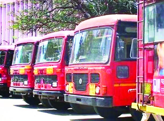 corona virus - ST staff rush to help Mumbai | corona virus - मुंबईकरांच्या मदतीला धावले एसटीचे कर्मचारी corona virus - ST staff rush to help Mumbai | corona virus - मुंबईकरांच्या मदतीला धावले एसटीचे कर्मचारी