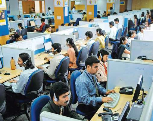Growth in service sector at the bottom of the year; Temporary suspension due to election | सेवा क्षेत्राचा वृद्धीदर वर्षभरातील नीचांकी पातळीवर; निवडणुकीमुळे तात्पुरती सुस्ती
