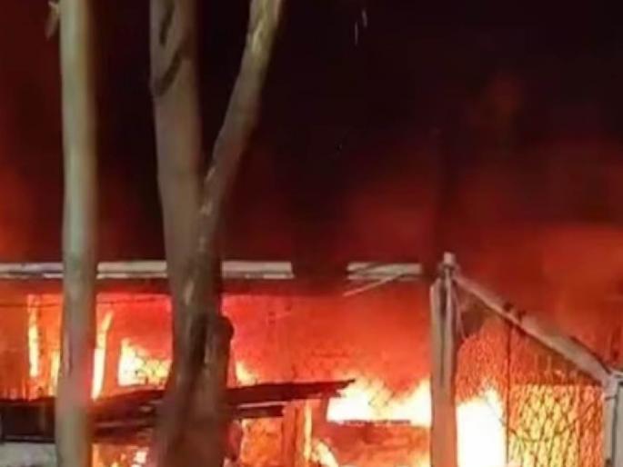 History of fire incidents in Mumbai; The terrible fires that broke out in Mumbai in the last few years | मुंबईतील आगीच्या घटनांचा इतिहास; मागील काही वर्षांतील मुंबईत लागलेल्या भीषण आगी History of fire incidents in Mumbai; The terrible fires that broke out in Mumbai in the last few years | मुंबईतील आगीच्या घटनांचा इतिहास; मागील काही वर्षांतील मुंबईत लागलेल्या भीषण आगी