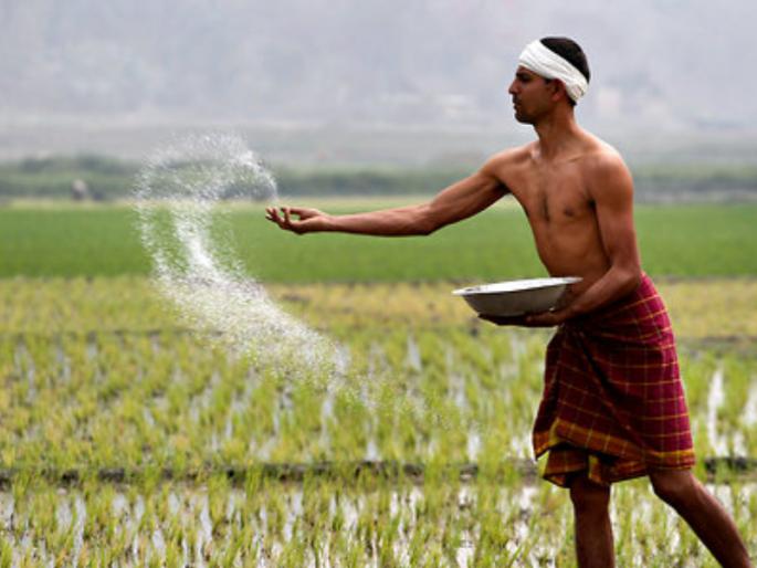 'Our soil, our people'; Saint Kabir is explaining the value of soil and people | 'आमची माती, आमची माणसं'; माती आणि माणसांचे मोल समजावत आहेत संत कबीर! 'Our soil, our people'; Saint Kabir is explaining the value of soil and people | 'आमची माती, आमची माणसं'; माती आणि माणसांचे मोल समजावत आहेत संत कबीर!