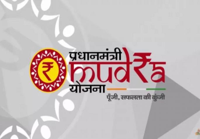 demanding country during congress and giving during pm modi time criticism of rahul lonikar | कॉग्रेसच्या काळात देश मागणारा, मोदींच्या काळात देणारा; राहुल लोणीकर यांची टीका