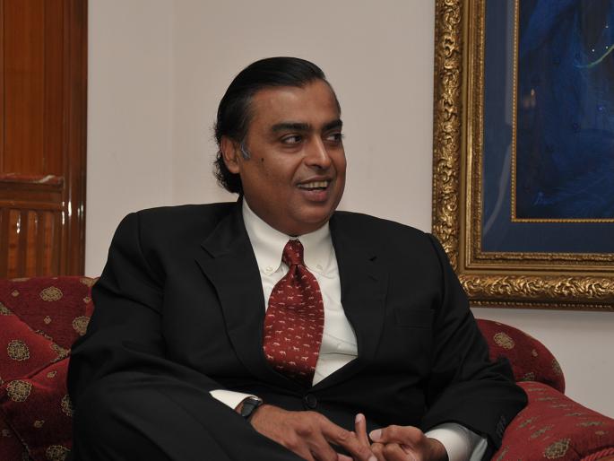 Mukesh Ambani will make a big bang in Diwali, will buy a big company | Reliance: मुकेश अंबानी दिवाळीत मोठा धमाका करणार, बडी कंपनी खरेदी करणार