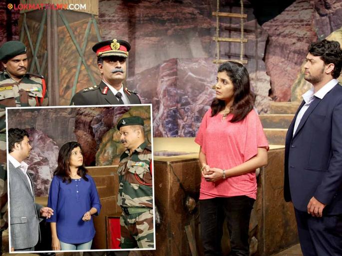 "The experiment was so beautiful that it...", Mukta Barve reminisced about the play 'Kodmantra' | "प्रयोग इतका देखणा व्हायचा की तो...", मुक्ता बर्वेनं 'कोडमंत्र' नाटकाच्या आठवणीला दिला उजाळा "The experiment was so beautiful that it...", Mukta Barve reminisced about the play 'Kodmantra' | "प्रयोग इतका देखणा व्हायचा की तो...", मुक्ता बर्वेनं 'कोडमंत्र' नाटकाच्या आठवणीला दिला उजाळा