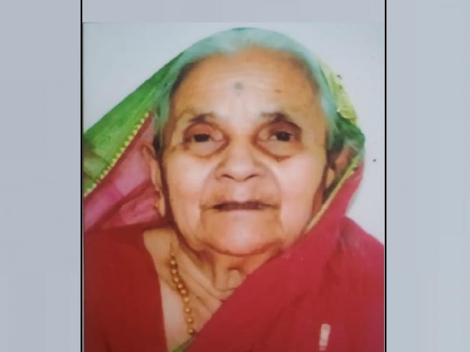 Muktabai Patil of Kolhapur awakened old memories of the first Independence Day | पहिल्या स्वातंत्र्य दिनाच्या कोल्हापुरातील साक्षीदार शंभरीत; मुक्ताबाई पाटील यांनी जागवल्या जुन्या आठवणी Muktabai Patil of Kolhapur awakened old memories of the first Independence Day | पहिल्या स्वातंत्र्य दिनाच्या कोल्हापुरातील साक्षीदार शंभरीत; मुक्ताबाई पाटील यांनी जागवल्या जुन्या आठवणी