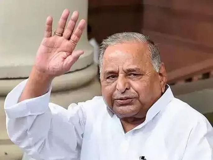 Samajwadi Party chief patron Mulayam Singh Yadav will contest the upcoming Lok Sabha elections from Uttar Pradesh’s Mainpuri | मुलायम सिंग यादव मैनपुरीमधून रिंगणात, सपाची पहिली यादी जाहीर
