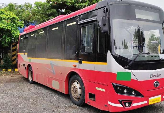  Electric AC Best Bus will run on Mumbai roads from today | मुंबईच्या रस्त्यांवर आजपासून धावणार इलेक्ट्रिक एसी बेस्ट बस