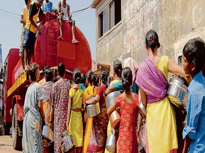 By 2030, 40 percent of the population wanders | २०३० पर्यंत ४० टक्के जनतेची पाण्यासाठी मारामार; देशभरात भीषण संकट By 2030, 40 percent of the population wanders | २०३० पर्यंत ४० टक्के जनतेची पाण्यासाठी मारामार; देशभरात भीषण संकट