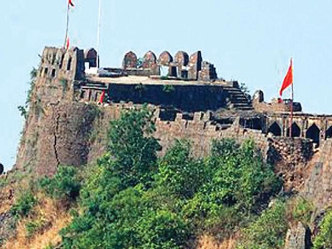 Raja Chauhan's heirs claim over 199 acres of land! | राजे चौहाण यांच्या वारसाने सांगितला १९०० एकर जमिनीवर दावा!