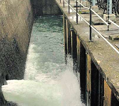 Tansa Dam filled; So on the way to fill ModakSagar | तानसा धरण भरले; तर मोडकसागर भरण्याच्या मार्गावर Tansa Dam filled; So on the way to fill ModakSagar | तानसा धरण भरले; तर मोडकसागर भरण्याच्या मार्गावर