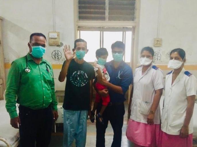 Coronavirus eight patient got discharged from kasturba hospital kkg | Coronavirus: दिलासादायक! राज्यातील १५ कोरोना रुग्ण विषाणूमुक्त; ८ जणांना मिळाला डिस्चार्ज Coronavirus eight patient got discharged from kasturba hospital kkg | Coronavirus: दिलासादायक! राज्यातील १५ कोरोना रुग्ण विषाणूमुक्त; ८ जणांना मिळाला डिस्चार्ज