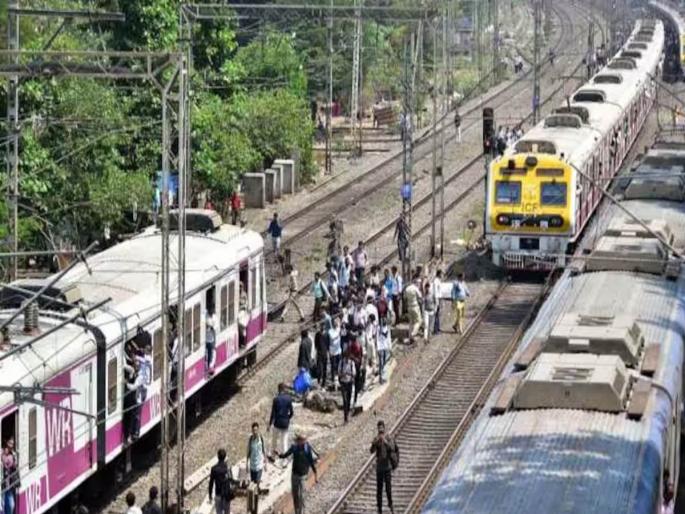 Megablock tomorrow on all three routes! Mumbaikars, check the local schedule to avoid trouble on Sunday | तिन्ही मार्गांवर उद्या मेगाब्लॉक! मुंबईकरांनो, रविवारी त्रास टाळण्यासाठी पाहा लोकलचं वेळापत्रक Megablock tomorrow on all three routes! Mumbaikars, check the local schedule to avoid trouble on Sunday | तिन्ही मार्गांवर उद्या मेगाब्लॉक! मुंबईकरांनो, रविवारी त्रास टाळण्यासाठी पाहा लोकलचं वेळापत्रक