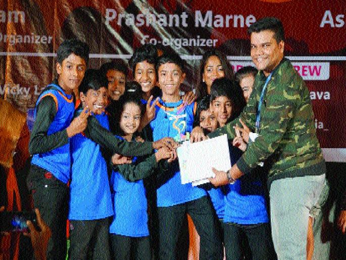 Vile Parlekar's spontaneous response to the 'Talenzia' dance competition | ‘टॅलेन्झिया’ नृत्य स्पर्धेला विलेपार्लेकरांचा उत्स्फूर्त प्रतिसाद