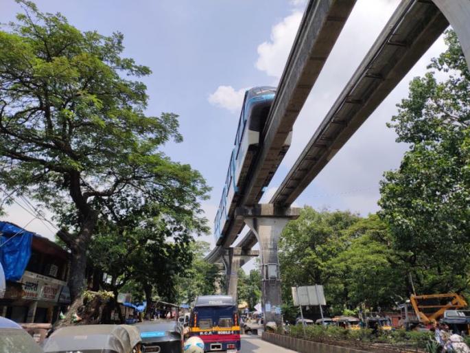 Traffic conditions caused by monorail traffic jam due to technical breakdown | तांत्रिक बिघाडामुळे मोनोरेलची वाहतूक ठप्प झाल्याने प्रवाशांचे हाल Traffic conditions caused by monorail traffic jam due to technical breakdown | तांत्रिक बिघाडामुळे मोनोरेलची वाहतूक ठप्प झाल्याने प्रवाशांचे हाल