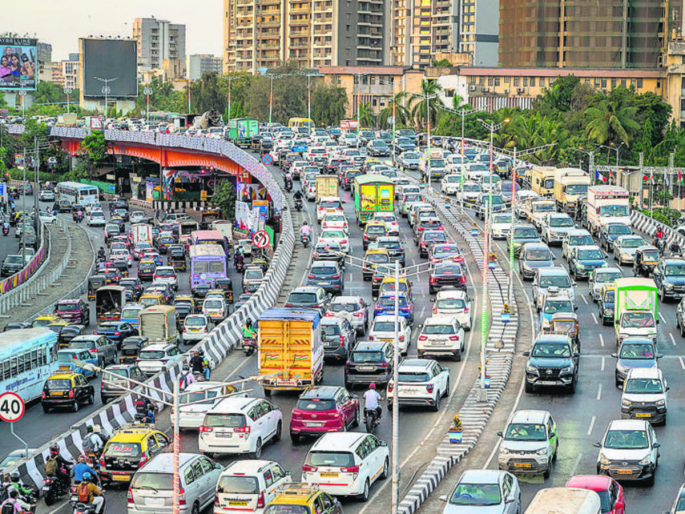 Mumbai: Rs 136 crore spent on repairing bridges on expressway | Mumbai: एक्स्प्रेस वेवरील पुलांच्या डागडुजीसाठी १३६ कोटींचा खर्च, एकनाथ शिंदेंच्या सूचनेनंतर महापालिका सरसावली