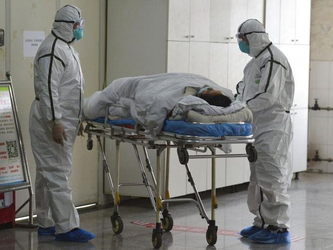 Coronavirus fourth patient found in mumbai takes state patient count to 19 kg | Coronavirus: मुंबईत आणखी एक रुग्ण सापडला; राज्यातल्या कोरोनाग्रस्तांची संख्या १९ वर Coronavirus fourth patient found in mumbai takes state patient count to 19 kg | Coronavirus: मुंबईत आणखी एक रुग्ण सापडला; राज्यातल्या कोरोनाग्रस्तांची संख्या १९ वर