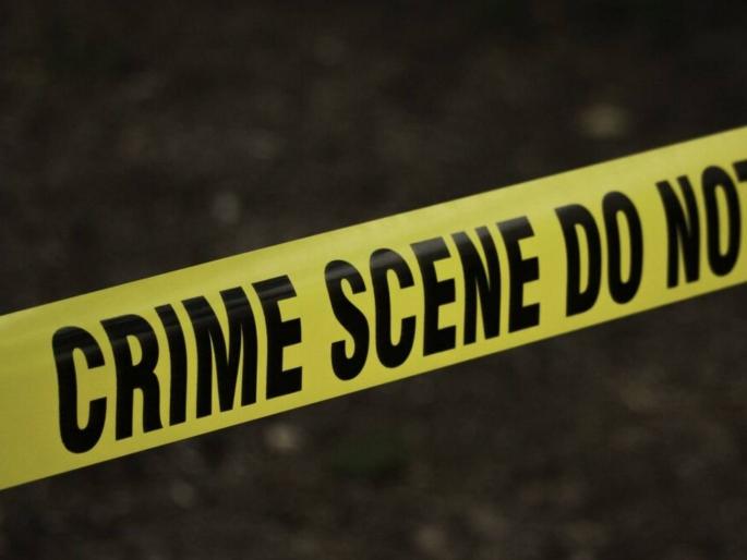 Woman from 'Live In' end life; Farhana, Atiq continue to argue | ‘लिव्ह इन’मधील महिलेची आत्महत्या; फरहाना, आतिकमध्ये सतत वाद Woman from 'Live In' end life; Farhana, Atiq continue to argue | ‘लिव्ह इन’मधील महिलेची आत्महत्या; फरहाना, आतिकमध्ये सतत वाद