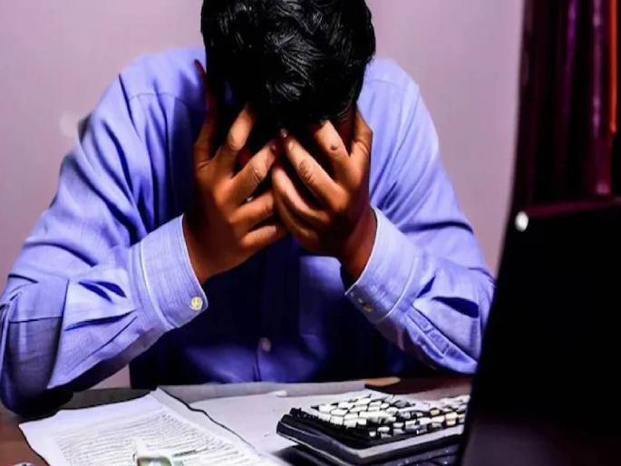 A video call and a person in Mumbai was robbed of 58 crores! They said, 'You have committed money laundering'... | Mumbai Crime: एक व्हिडीओ कॉल अन् मुंबईतील व्यक्तीचे 58 कोटी लुटले! 'तुम्ही मनी लॉड्रिंग केलंय' म्हणत... A video call and a person in Mumbai was robbed of 58 crores! They said, 'You have committed money laundering'... | Mumbai Crime: एक व्हिडीओ कॉल अन् मुंबईतील व्यक्तीचे 58 कोटी लुटले! 'तुम्ही मनी लॉड्रिंग केलंय' म्हणत...
