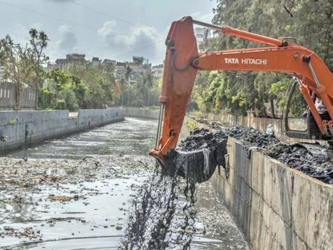 Who exactly is pocketing the money from drain cleaning? | नालेसफाईतील पैशांचा गाळ नेमका कुणाच्या खिशात? यंत्रणा काय करत होती? Who exactly is pocketing the money from drain cleaning? | नालेसफाईतील पैशांचा गाळ नेमका कुणाच्या खिशात? यंत्रणा काय करत होती?