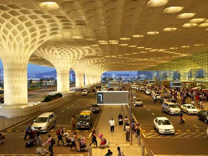 Hundreds of passengers stranded at Mumbai airport Many flights are canceled due to Microsoft | मुंबई विमानतळावर शेकडो प्रवासी ताटकळले; मायक्रोसॉफ्टमुळे अनेक विमानांची उड्डाणे रद्द
