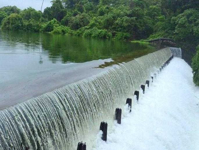 water expensive for mumbaikars water tariff increased by seven percent | मुंबईकरांना पाणी महाग; पाणीपट्टी सात टक्क्यांनी वाढवली water expensive for mumbaikars water tariff increased by seven percent | मुंबईकरांना पाणी महाग; पाणीपट्टी सात टक्क्यांनी वाढवली