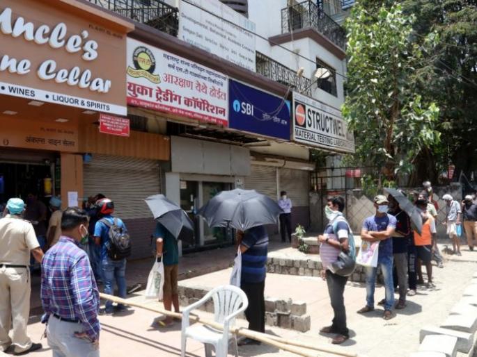 Lockdown News: That's all there was to hear; If you want alcohol, then fill out the form! | Lockdown News: आता हेच ऐकायचं बाकी होतं; दारू हवी आहे, तर मग फॉर्म भरून द्या! Lockdown News: That's all there was to hear; If you want alcohol, then fill out the form! | Lockdown News: आता हेच ऐकायचं बाकी होतं; दारू हवी आहे, तर मग फॉर्म भरून द्या!