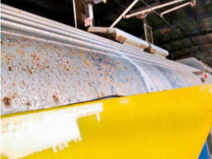 Surprise! Metro coaches rusted in just three and a half years, question mark over MMRDA's maintenance and repair, fear of crores of rupees being wasted | आश्चर्य ! साडेतीन वर्षांतच मेट्रो डबे गंजले, एमएमआरडीएच्या गाड्यांच्या देखभाल-दुरुस्तीवर प्रश्नचिन्ह, करोडोंचा खर्च वाया जाण्याची भीती