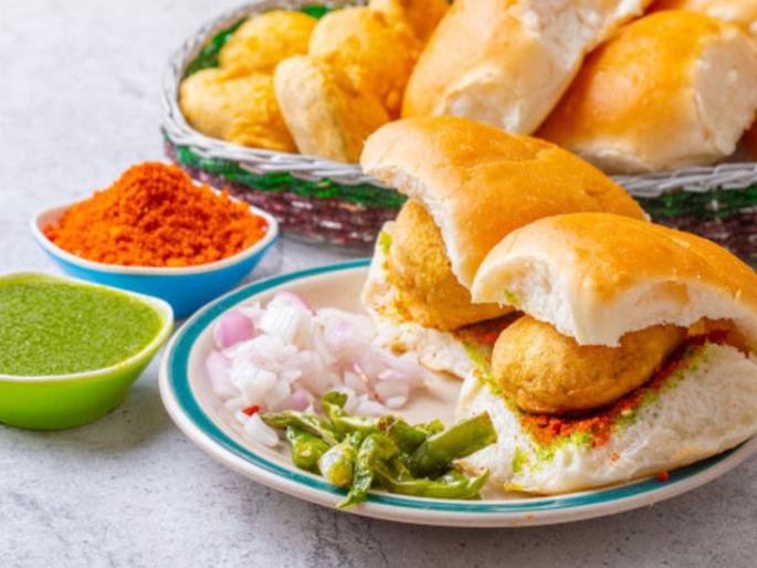 Maharashtra Lok Sabha Election 2024: Tea 20, vada pav 25 and pulao price Rs 120... Elections are expensive in Mumbai as compared to suburbs | चहा २०, वडापाव २५ तर पुलावचा दर १२० रुपये..., उपनगराच्या तुलनेत मुंबईत निवडणूक महाग Maharashtra Lok Sabha Election 2024: Tea 20, vada pav 25 and pulao price Rs 120... Elections are expensive in Mumbai as compared to suburbs | चहा २०, वडापाव २५ तर पुलावचा दर १२० रुपये..., उपनगराच्या तुलनेत मुंबईत निवडणूक महाग