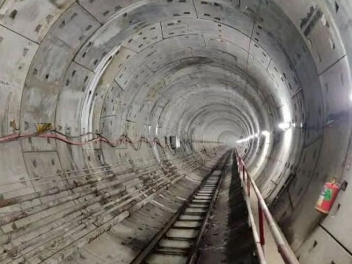 Subway from Vidhan Bhavan station to Mantralaya; 25 percent work of metro line completed; Subway to be opened by June | विधानभवन स्थानकातून मंत्रालयापर्यंत भुयारी मार्ग; मेट्रो मार्गिकेचे २५ टक्के काम पूर्ण; सब-वे जूनपर्यंत खुला होणार Subway from Vidhan Bhavan station to Mantralaya; 25 percent work of metro line completed; Subway to be opened by June | विधानभवन स्थानकातून मंत्रालयापर्यंत भुयारी मार्ग; मेट्रो मार्गिकेचे २५ टक्के काम पूर्ण; सब-वे जूनपर्यंत खुला होणार