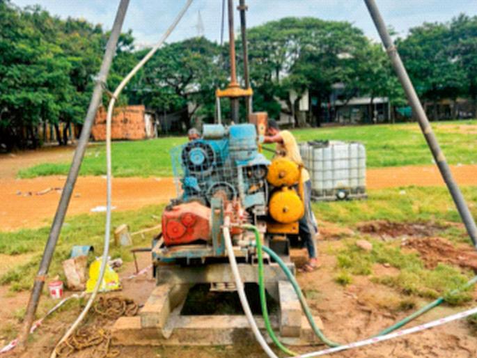 Shri Ganesha completes initial work of Motilalnagar redevelopment | मोतीलालनगर पुनर्विकासाच्या प्रारंभिक कामाचा अखेर श्रीगणेशा Shri Ganesha completes initial work of Motilalnagar redevelopment | मोतीलालनगर पुनर्विकासाच्या प्रारंभिक कामाचा अखेर श्रीगणेशा