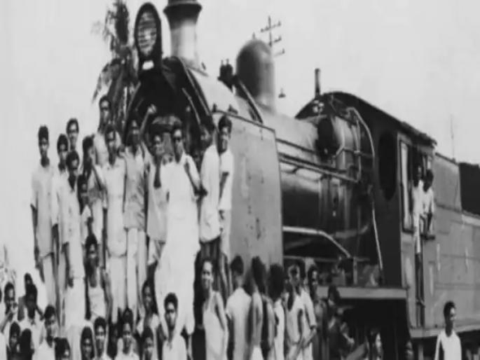 strike some cheated and some seditious | संप... काही फसलेले आणि काही देशोधडीला लावणारे! strike some cheated and some seditious | संप... काही फसलेले आणि काही देशोधडीला लावणारे!