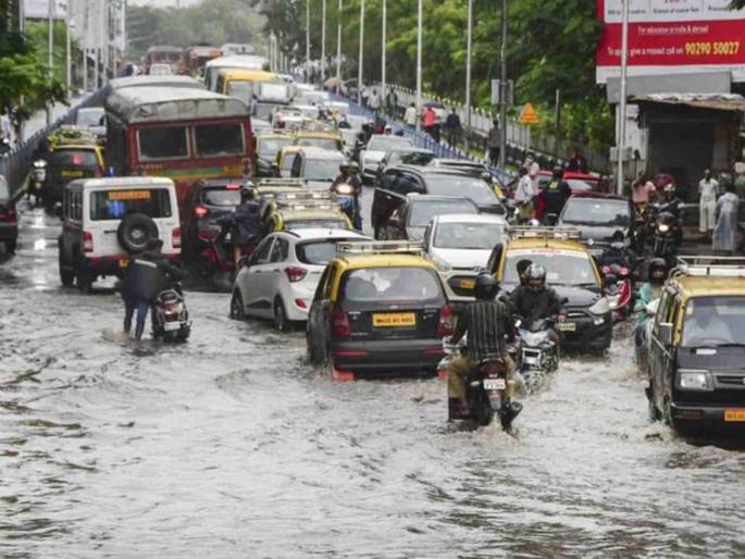 The plight of waste and sewage management; Indian cities drown in a flood of money-grubbing waste | कचरा-सांडपाणी व्यवस्थापनाची दुर्दशा; पैसे ओरबाडण्याच्या हावरट पुरात बुडाली भारतीय शहरे