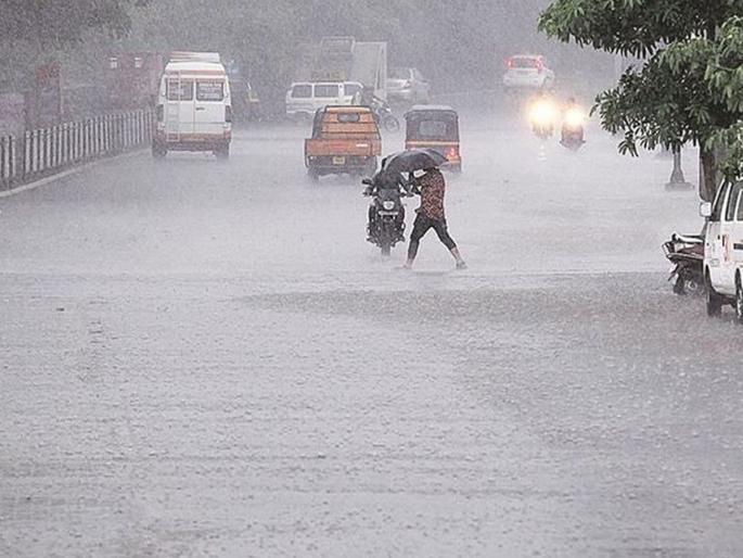 in mumbai chance of heavy rain twice this month forecast by meteorological department | या महिन्यात दोनदा अतिवृष्टीची शक्यता; हवामान विभागाचा अंदाज in mumbai chance of heavy rain twice this month forecast by meteorological department | या महिन्यात दोनदा अतिवृष्टीची शक्यता; हवामान विभागाचा अंदाज