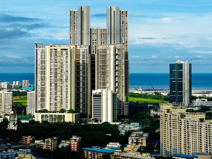 about 21 houses in mumbai sold for 2200 crores and in the country 2443 crore calculated for 25 houses | मुंबईतील २१ घरे विकली २,२०० कोटींना! देशात २५ घरांसाठी मोजले २,४४३ कोटी about 21 houses in mumbai sold for 2200 crores and in the country 2443 crore calculated for 25 houses | मुंबईतील २१ घरे विकली २,२०० कोटींना! देशात २५ घरांसाठी मोजले २,४४३ कोटी