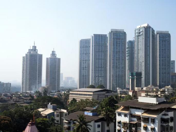 Lakhs of Mumbaikars will soon become 'official residents'; The path for 'OC' of more than 25 thousand buildings is finally clear | लाखो मुंबईकर लवकरच होणार 'अधिकृत रहिवासी'; २५ हजारांहून अधिक इमारतींच्या 'ओसी'चा मार्ग अखेर मोकळा Lakhs of Mumbaikars will soon become 'official residents'; The path for 'OC' of more than 25 thousand buildings is finally clear | लाखो मुंबईकर लवकरच होणार 'अधिकृत रहिवासी'; २५ हजारांहून अधिक इमारतींच्या 'ओसी'चा मार्ग अखेर मोकळा