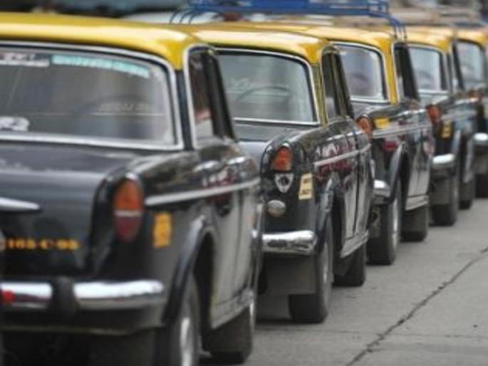 in mumbai about 9 lakh fined by taxi drivers action by rto on refusal of fare | मुजोर टॅक्सीवाल्यांकडून ९ लाखांची दंडवसुली; भाडे नाकारल्याने आरटीओची कारवाई in mumbai about 9 lakh fined by taxi drivers action by rto on refusal of fare | मुजोर टॅक्सीवाल्यांकडून ९ लाखांची दंडवसुली; भाडे नाकारल्याने आरटीओची कारवाई
