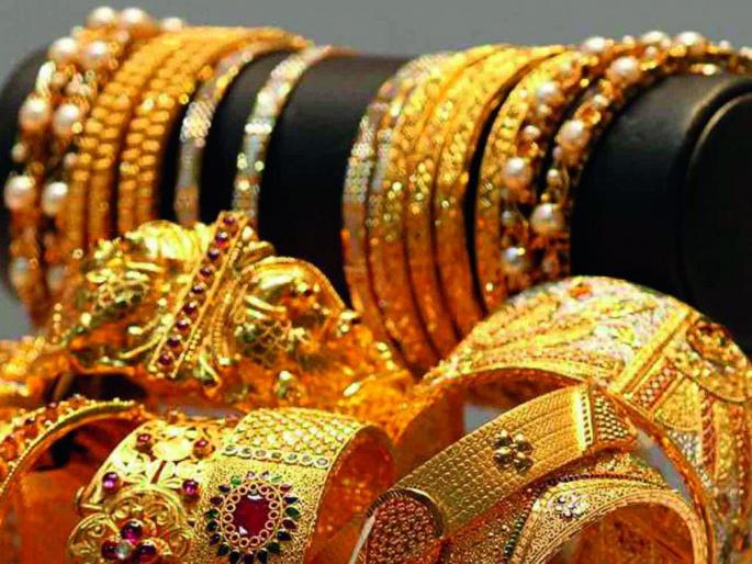 in mumbai a jewelers worker should also be made gold ornaments of 11 tolas were extended | ज्वेलर्समधील कामगाराची अशीही बनवाबनवी; ११ तोळ्यांचे सोन्याचे दागिने लांबवले in mumbai a jewelers worker should also be made gold ornaments of 11 tolas were extended | ज्वेलर्समधील कामगाराची अशीही बनवाबनवी; ११ तोळ्यांचे सोन्याचे दागिने लांबवले