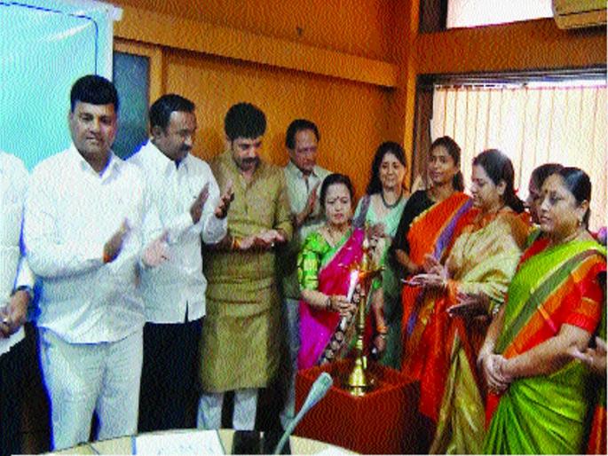 Mayor's Council: The mayor wants administrative, financial rights | महापौर परिषद : राज्यातील महापौरांना हवे प्रशासकीय, वित्तीय अधिकार Mayor's Council: The mayor wants administrative, financial rights | महापौर परिषद : राज्यातील महापौरांना हवे प्रशासकीय, वित्तीय अधिकार