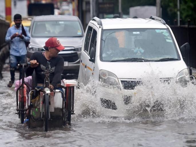 Mumbai Rain: 6 pumping stations pumped 442 crore liters of water in 10 hours | Mumbai Rain Updates: ६ उदंचन केंद्रांनी १० तासात उपसले ४४२ कोटी लीटर पाणी Mumbai Rain: 6 pumping stations pumped 442 crore liters of water in 10 hours | Mumbai Rain Updates: ६ उदंचन केंद्रांनी १० तासात उपसले ४४२ कोटी लीटर पाणी