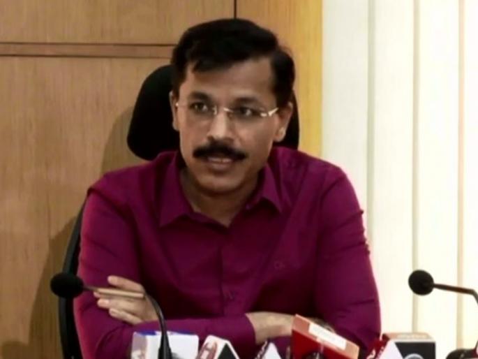 Complaint lodged with the Women's Commission by Commissioner Tukaram Mundhe for abusive behavior and harassment | प्रसुती रजा नाकारल्याबद्दल आयुक्त तुकाराम मुंढे यांच्याविरोधात महिला आयोगाकडे तक्रार