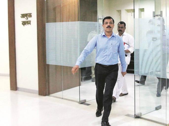 I'm not lying, I'm talking about facts! Commissioner Mundhe insists on his role | मी लबाड नाही, वस्तुस्थितीवर बोलतो! आयुक्त मुंढे आपल्या भूमिकेवर ठाम