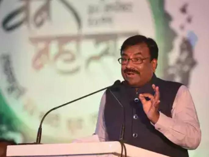 BJP leader Sudhir Mungantiwar said Lok Sabha elections will be held in May | लोकसभेच्या निवडणुका होणार मे महिन्यात? मंत्री सुधीर मुनगंटीवार यांचे कार्यक्रमात सूतोवाच