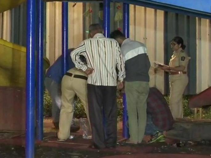 Six accused arrested for murdering youth on his birthday | घाटकोपर येथे तरुणाची हत्या करणारे ६ आरोपी अटकेत  Six accused arrested for murdering youth on his birthday | घाटकोपर येथे तरुणाची हत्या करणारे ६ आरोपी अटकेत