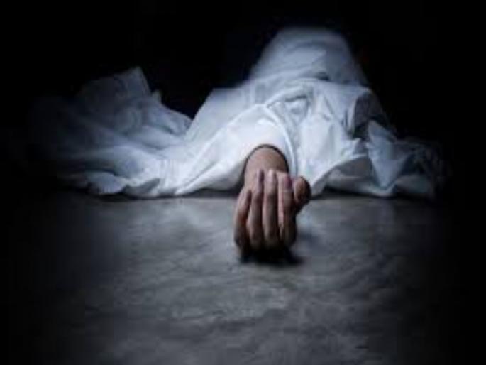 The wife's murdered by wires were thrown into the throats | पिंपरीत पत्नीची वायरने गळा आवळून हत्या