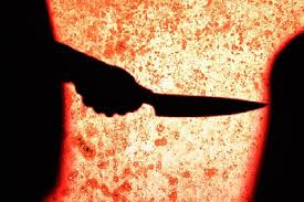Army employee attempts suicide by assaulting wife in pune | रागाच्या भरात पत्नीवर प्राणघातक हल्ला करुन लष्करातील कर्मचाऱ्याचा आत्महत्येचा प्रयत्न Army employee attempts suicide by assaulting wife in pune | रागाच्या भरात पत्नीवर प्राणघातक हल्ला करुन लष्करातील कर्मचाऱ्याचा आत्महत्येचा प्रयत्न