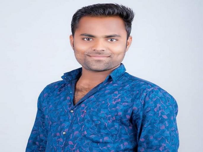 Youths murders in Beed due to love affaire; The girl's brother, with the help of a friend, has a sharp weapon | बीडमध्ये प्रेमप्रकरणातून युवकाचा खून; मुलीच्या भावाने मित्राच्या मदतीने केले धारदार शस्त्राने वार Youths murders in Beed due to love affaire; The girl's brother, with the help of a friend, has a sharp weapon | बीडमध्ये प्रेमप्रकरणातून युवकाचा खून; मुलीच्या भावाने मित्राच्या मदतीने केले धारदार शस्त्राने वार