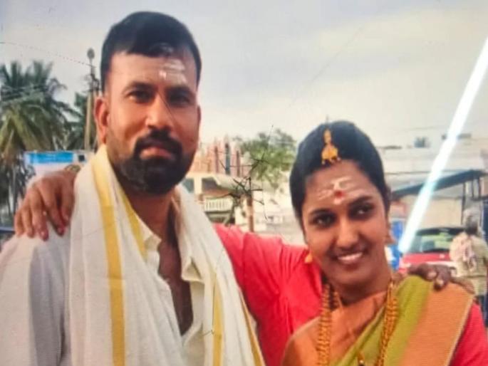 In karnataka bengaluru Husband kills wife in front of 12-year-old girl at bus stand | बस स्टँडवर १२ वर्षाच्या मुलीसमोरच पतीने पत्नीला कायमचं संपवलं; लोकांमध्ये पसरली दहशत In karnataka bengaluru Husband kills wife in front of 12-year-old girl at bus stand | बस स्टँडवर १२ वर्षाच्या मुलीसमोरच पतीने पत्नीला कायमचं संपवलं; लोकांमध्ये पसरली दहशत