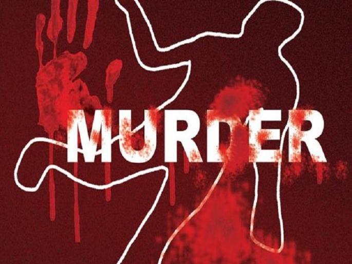 Shocking: Two headless bodies found; Police called the dog squad | धक्कादायक : मुंडके नसलेले दोन मृतदेह आढळले; पोलिसांनी श्वान पथकाला केले पाचारण Shocking: Two headless bodies found; Police called the dog squad | धक्कादायक : मुंडके नसलेले दोन मृतदेह आढळले; पोलिसांनी श्वान पथकाला केले पाचारण