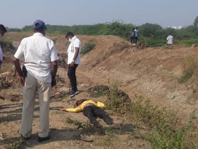 Notorious goon murdered in Akola | अकोल्यात कुख्यात गुंड मोनु काकडची हत्या