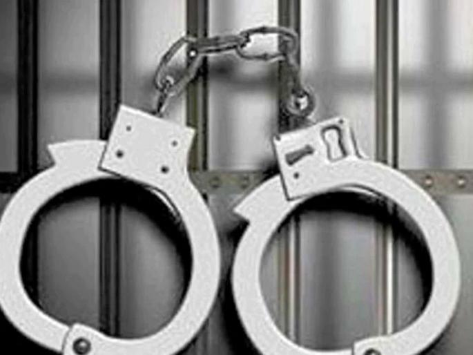 husband murdered by wife in saswad | मतिमंद नवरा पसंत नसल्याने सासवडमध्ये प्रियकराच्या मदतीने पतीचा खून husband murdered by wife in saswad | मतिमंद नवरा पसंत नसल्याने सासवडमध्ये प्रियकराच्या मदतीने पतीचा खून