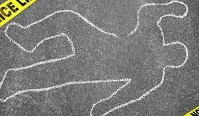 Murder of a husband who is an obstacle in a love affair with the help of his lover |   प्रेमप्रकरणात अडसर ठरत असलेल्या पतीचा प्रियकराच्या मदतीने खून Murder of a husband who is an obstacle in a love affair with the help of his lover |   प्रेमप्रकरणात अडसर ठरत असलेल्या पतीचा प्रियकराच्या मदतीने खून